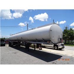 1986 Fruehauf T/A Appx. 9000 Gal. Cap. Aluminum Semi Fuel Tanker Trailer