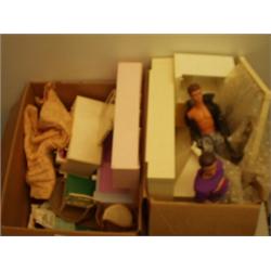 Two boxes of Sindy doll items…