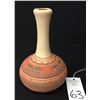 Image 3 : Navajo Etched Pottery Vase