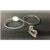 Image 5 : Two Bracelets and a PendantLlot