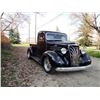 Image 2 : 1937 CHEV 1/2 TON CUSTOM PICK-UP STUNNING SHOW TRUCK