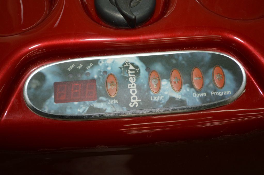 Spaberry 3.1 Strawberry two person hot tub 110 volt portable hot tub