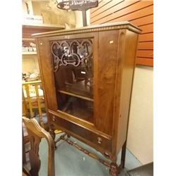 VINTAGE CHINA CABINET