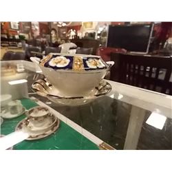CHINA GRAVY BOAT AND DISH - CORTNATION WARE