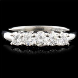 Platinum 0.77ctw Diamond Ring