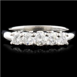 Platinum 0.77ctw Diamond Ring