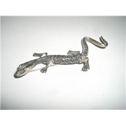 EXTREMELY RARE VINTAGE HANDMADE NATIVE AMERICAN STERLING SILVER LIZARD-LARGE BROOCH *HEAVY*. BROOCH