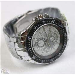 NEW MENS WATCH