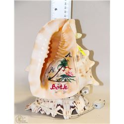 CONCH LAMP
