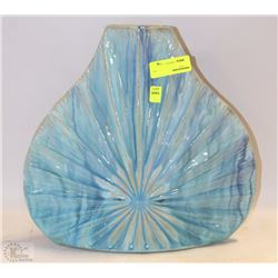 UNIQUE BLUE VASE