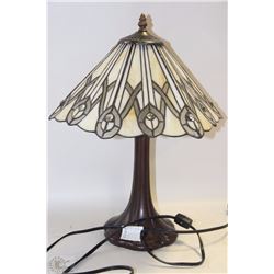 STAINED GLASS LAMP