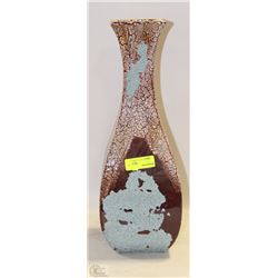 HAND MADE POTTERY VASE MADE IN 1980