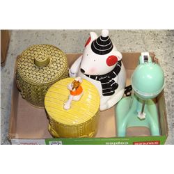 FLAT WITH 3 COOKIE JARS, VINTAGE HAMILTON BEACH