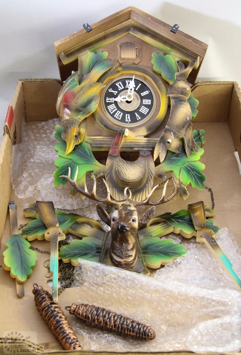 LARGE GERMAN CUCKOO CLOCK WITH A DEER