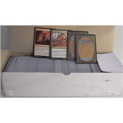 800 CT BOX OF MAGIC THE GATHERING COLLECTOR CARDS