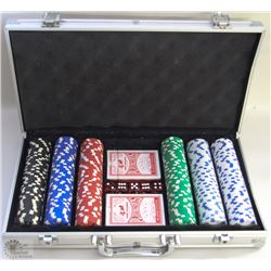 NEW POKER SET IN CASE