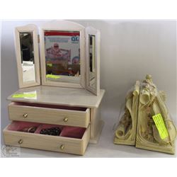 MUSICAL JEWELRY BOX WITH VANITY MIRROR AND CONTENT