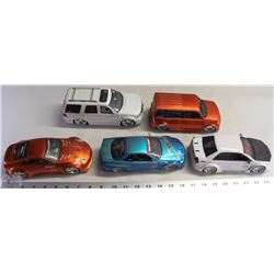 LOT OF 5 COLLECTIBLE MODEL CARS