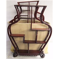 4 DECORATIVE TABLE SHELVES