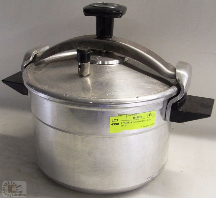 SEB PRESSURE COOKER MADE IN FRANCE
