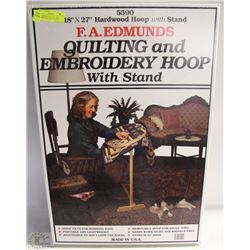 F.A EDMUNDS QUILTING AND EMBROIDERY HOOP W/ STAND