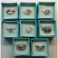 LOT OF 8 FASHION RINGS, SWAROVSKI CRYSTAL