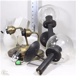 BOX WITH 5 WALL MOUNTING LIGHT FIXTURES, ALL HAVE