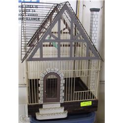 METAL BASE BIRD HOUSE