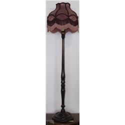 ANTIQUE WOODEN FLOOR LAMP WITH FRINGED SHADE
