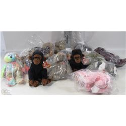 BOX OF 12 ASSORTED "TY" BEANIE BABYS; APES, CAT,