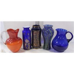 FLAT OF ASSORTED GLASS VASES, JUGS