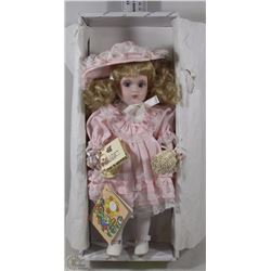 GOLDILOCKS + 3 BEARS PORCELAIN COLLECTORS