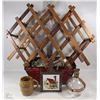 Image 1 : FLAT WITH WOOD ACCORDION STYLE WINE RACK+METAL