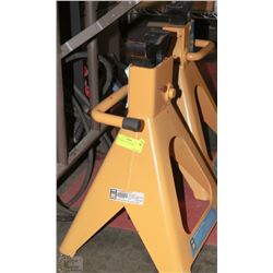 PAIR OF POWERFIST 12 TON JACK STAND
