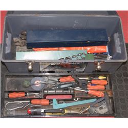 INTERNATIONAL TOOL BOX FULL OF CONTENTS INCL.