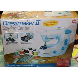 DRESSMAKER II SEWING MACHINE