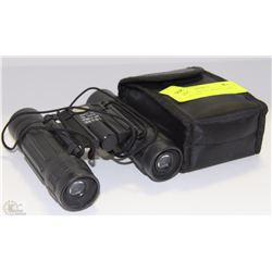 BUSHNELL TRAVEL BINOCULARS 10X25 IN CASE