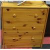 Image 1 : 3 DRAWER PINE DRESSER