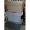 Image 1 : LOF OF 4 LARGE STORAGE TOTES WITH LIDS