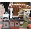 Image 1 : LITTLE TIKES PLAY KITCHEN WITH BBQ