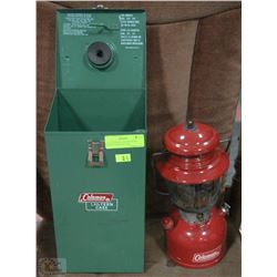 1965 COLEMAN LANTERN WITH METAL CARRYING CASE