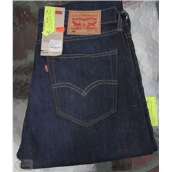 MENS LEVIS 58 31X32 REG TAPERED FIT DRK BLUE JEANS