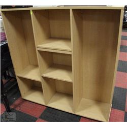 SQUARE SHELVING UNIT