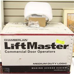 BOX OF OVERHEAD DOOR LIGHTS