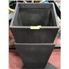 Image 1 : SET OF 2 WICKER PLANTERS 22" X 15"