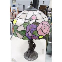 FAUX STAIN GLASS TABLE LAMP
