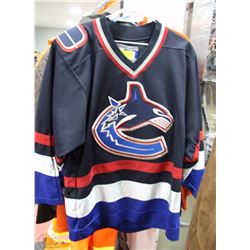 CCM SMALL ADULT VANCOUVER CANUCK JERSEY