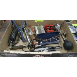 ESTATE FLAT OF LARGE ASSORTMENT OF COLLECTIBLES