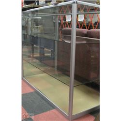 GLASS DISPLAY CASES X5