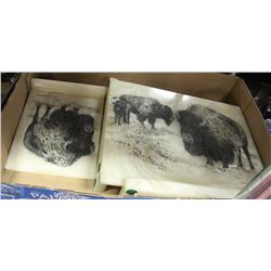 FLAT OF ELEGANCE IN MARBLE ETCHED FIGURES